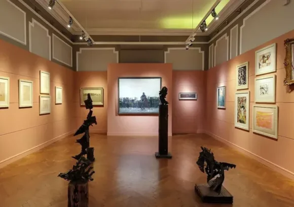 Arkas Art Center opens “Window” exhibition to visitors